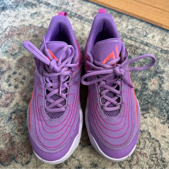 Nike Giannis Immortality 4 Basketball Shoes - Picture 2 of 5